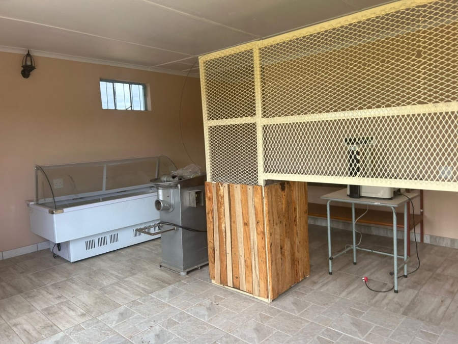 Commercial Property for Sale in Alice Eastern Cape